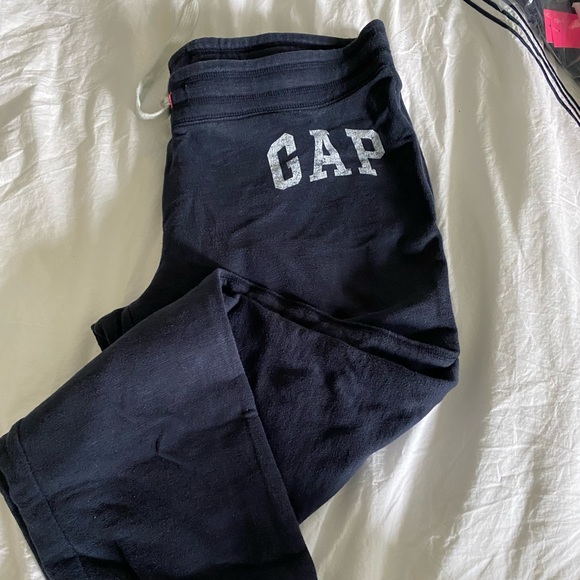 GAP Pants - GUC GAP sweatpants